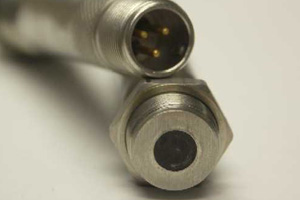 Active amplified speed sensor.